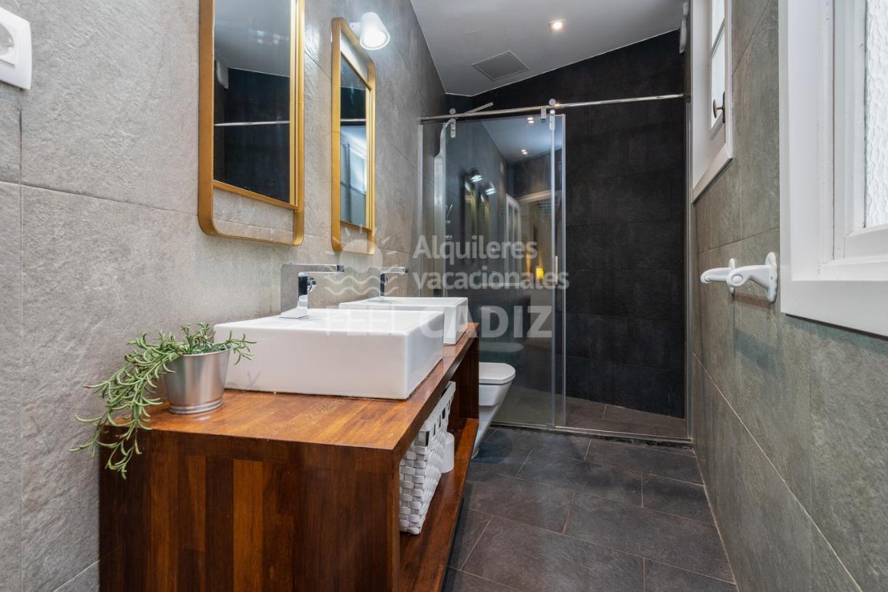 Apartamento San Agustin Feel Cadiz Bagian luar foto
