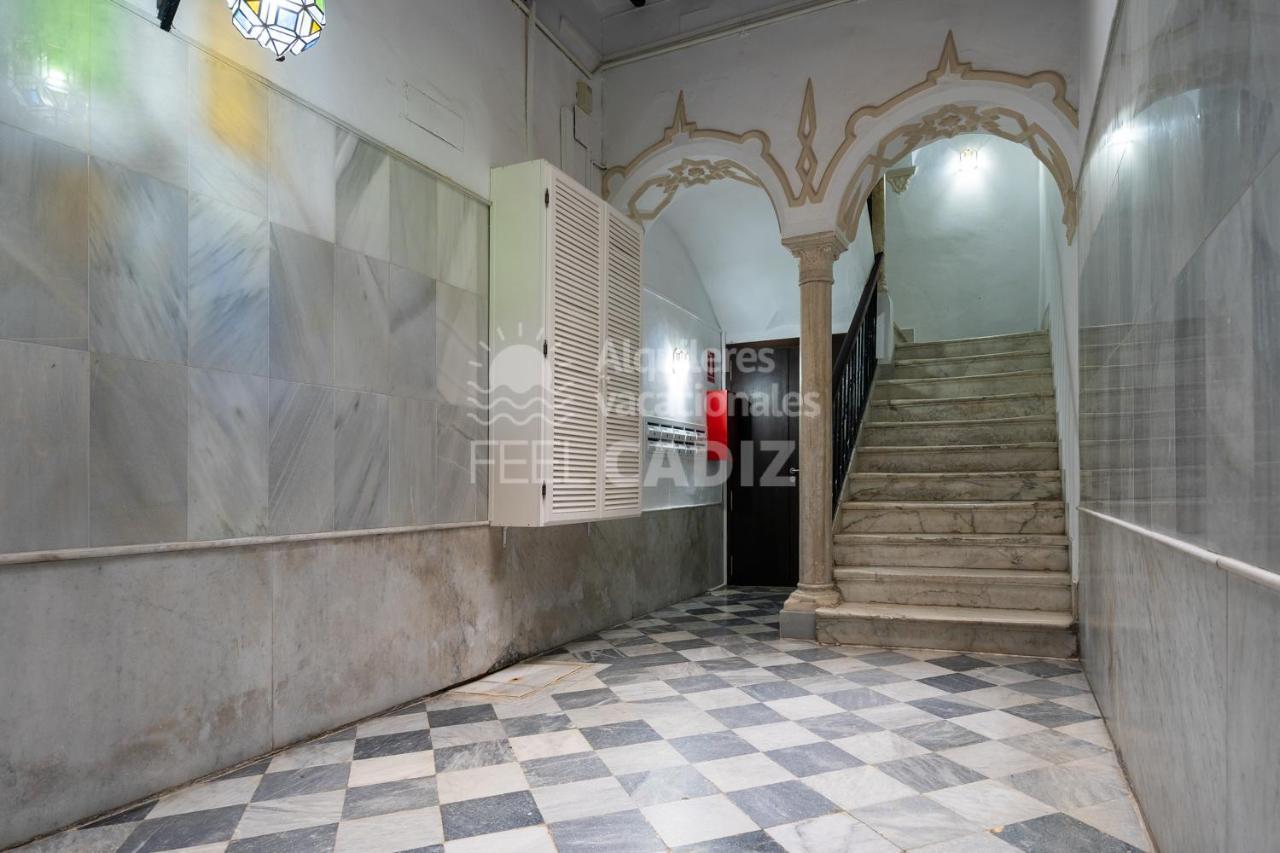 Apartamento San Agustin Feel Cadiz Bagian luar foto